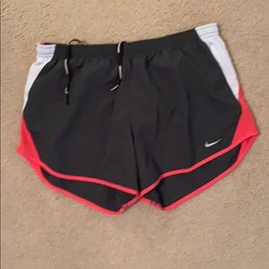 Nike running short